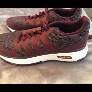 Adidas womens sneakers never worn!